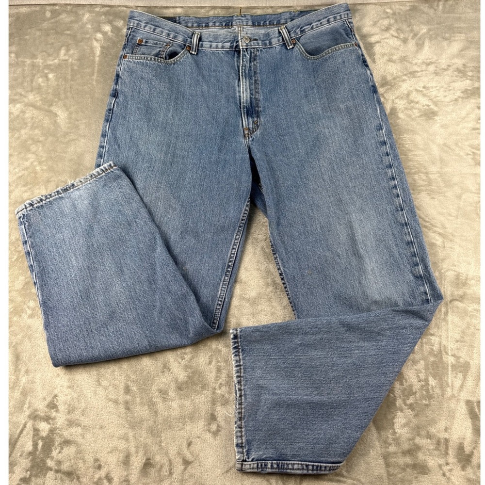 Levis Jeans Mens 42x32 550 Relaxed Fit Blue Denim Medium Wash EUC